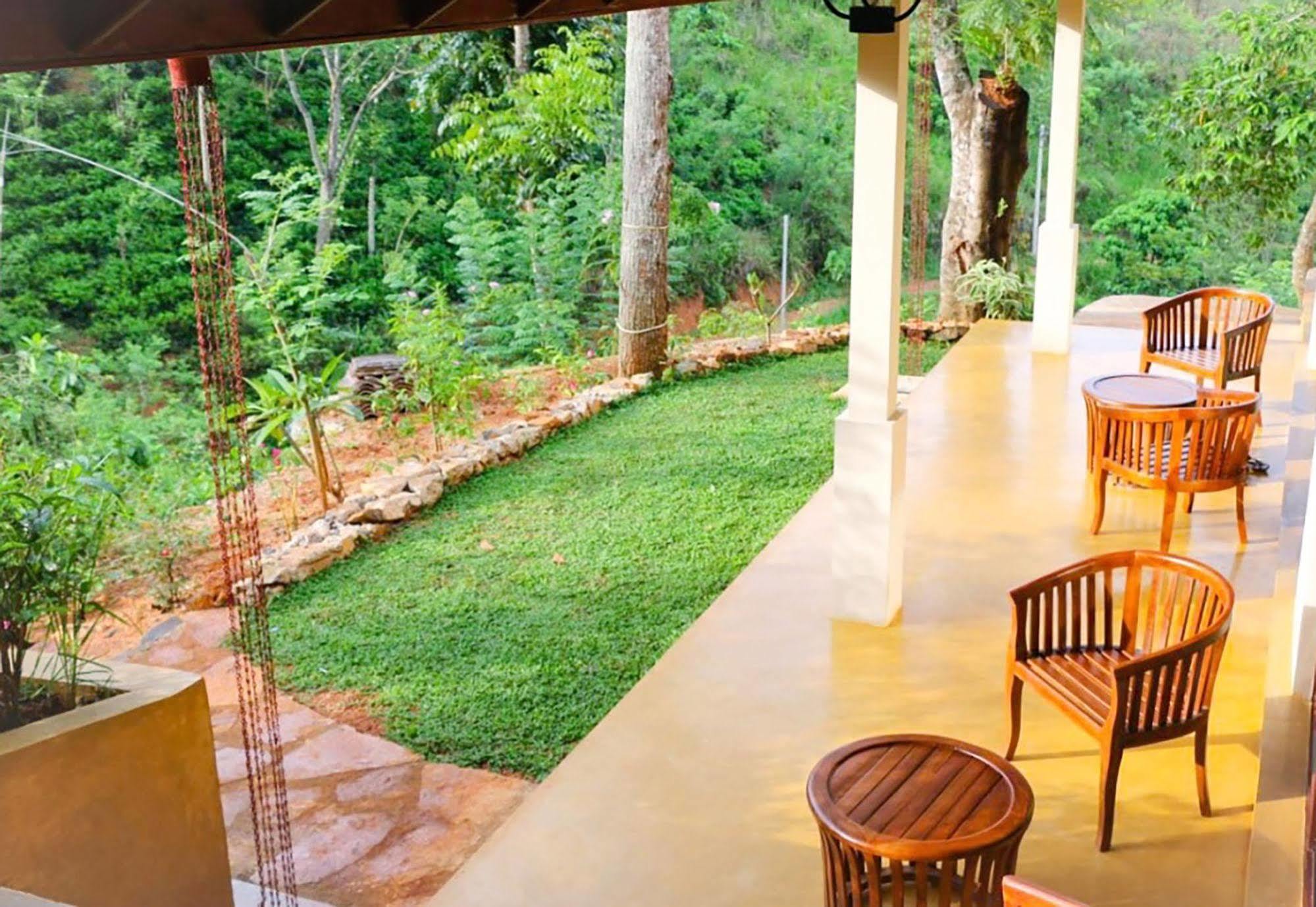 Aqua Dunhinda Villa Kandy Eksteriør bilde